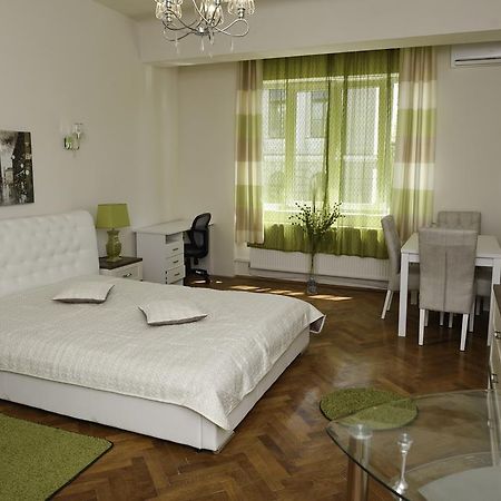 Apartamento Modern Old Town Ap. Baritiu Cluj-Napoca Exterior foto
