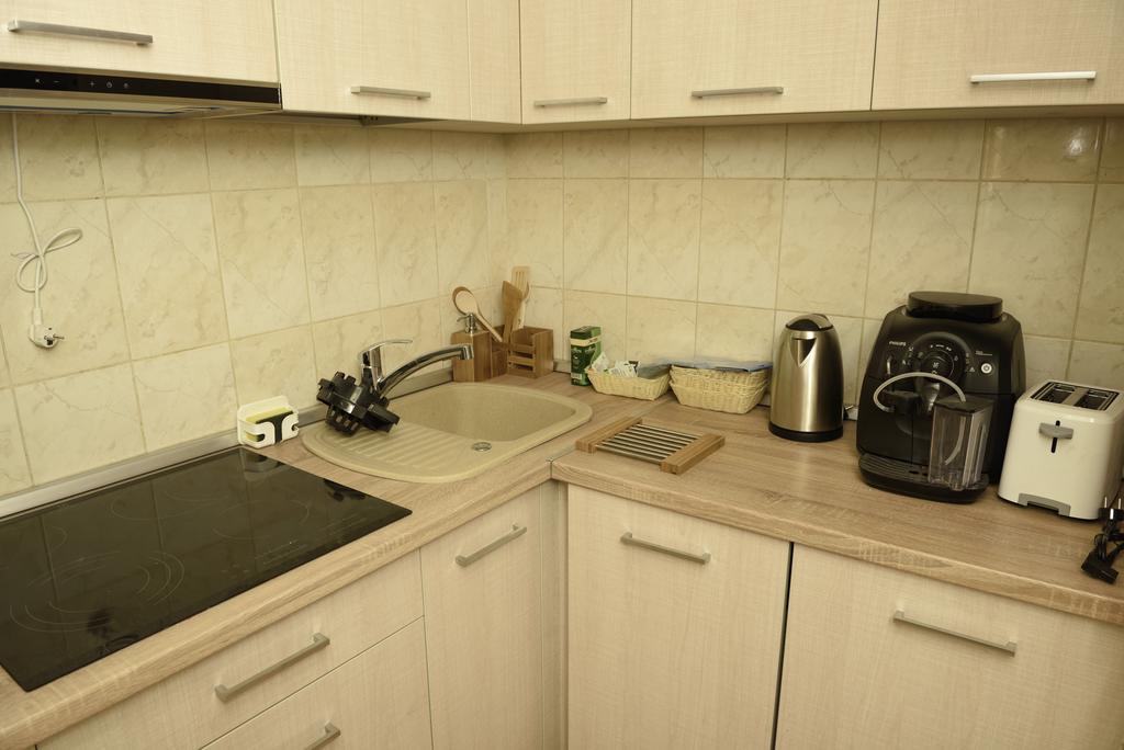 Apartamento Modern Old Town Ap. Baritiu Cluj-Napoca Habitación foto